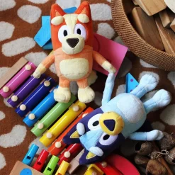 Famosa Peluche Bluey Cdu Basic Plush 20 Cm -Juguetería famosa peluche bluey cdu basic plush 20 cm 4